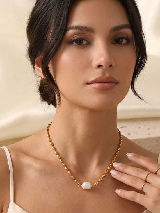 Jewelry - Pearl Necklace